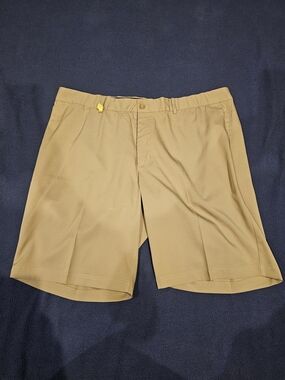 Nike Men's Flat Front Khaki Dri-Fit Golf Shorts